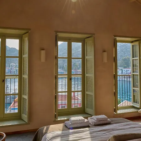 Casa Mediterraneo Hotel 4*